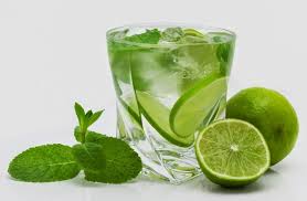 Costa Rica drink recipes: Agua de sapo (Toad Water)and Limonada Hierba Buena Casera (Homemade Lemonade) | Costa Pacifica LIVING